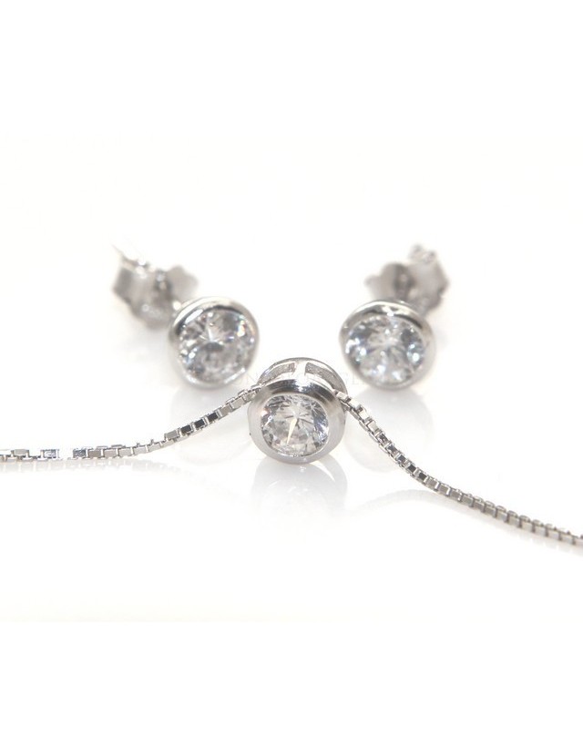 Argento 925 : Parure cipollino punto luce con zircone. Catena veneziana ciondolo passante e Orecchini abbinati + astuccio Argento 925 : Parure cipollino punto luce con zircone. Catena veneziana ciondolo passante e Orecchini abbinati + astuccio