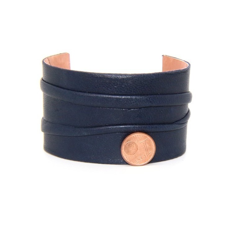 NLB|Adjustable open slaved woman bracelet dressed in genuine dark blue leather NALBORI®