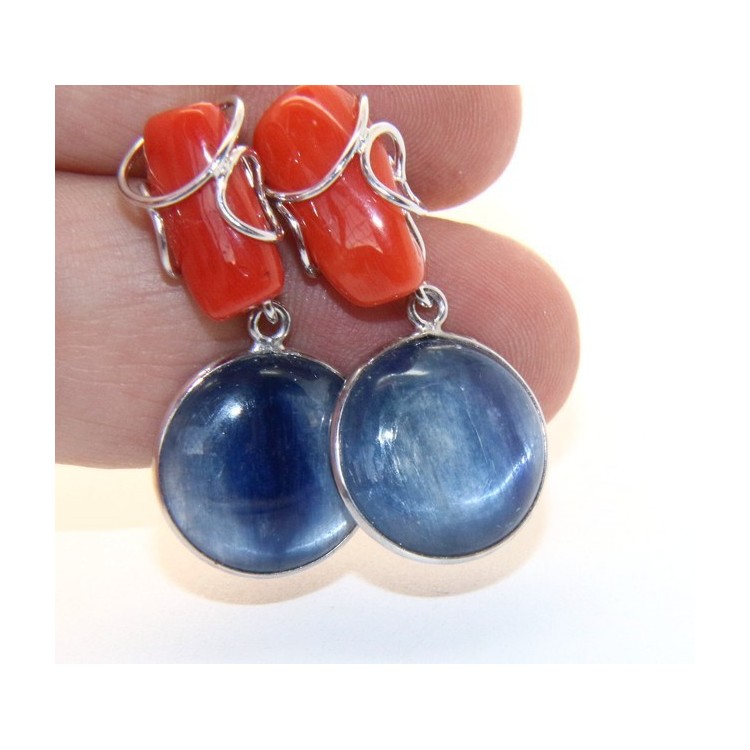 NLB|Orecchini in Argento 925 con corallo verace rosso naturale e disco di cianite blu.