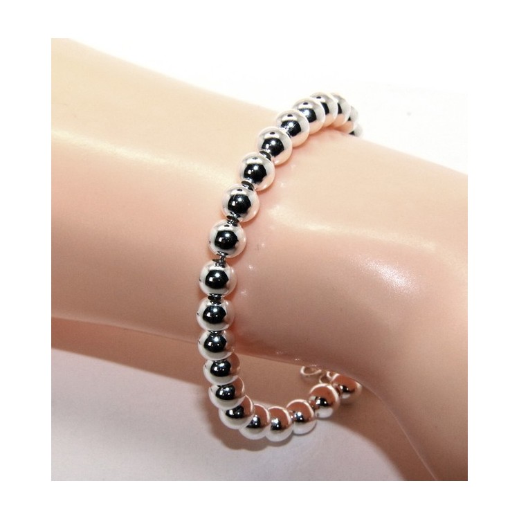 NLB|beads braceler NALBORI worn