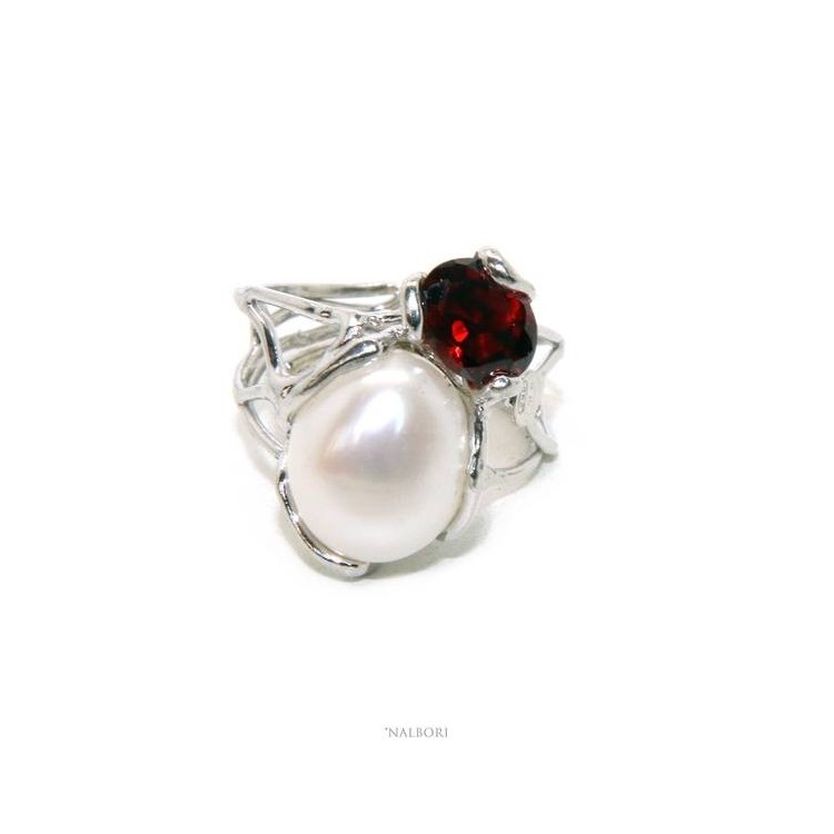NLB|925 silver adjustable woman ring made with lost wax with baroque pearl and dark red garnet