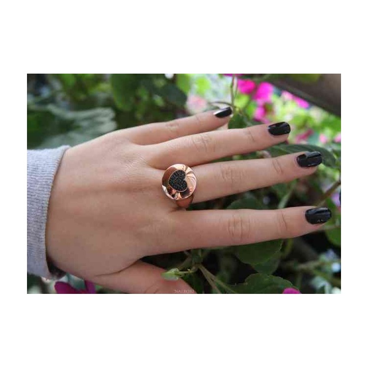 NALBORI anello chevalier rosa cuore in argento 925 zirconi neri