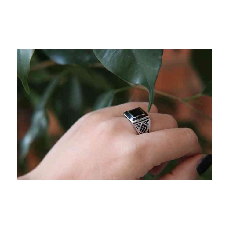 NALBORI 925 silver chevalier ring square black zircon shield