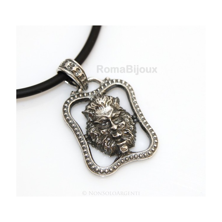 NLB|Silver Pendant 925: for man. Lion burnished medium frame with lace and handmade