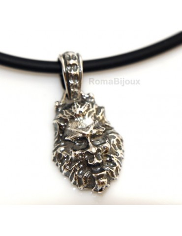 Silver Pendant 925: for man. Lion burnished medium frame with lace and handmade